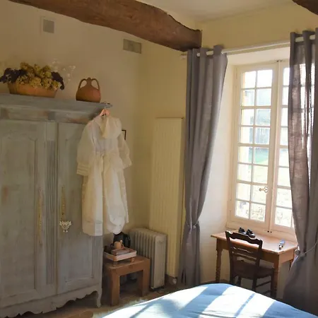 Couette-café Les 2 Brigards 4*